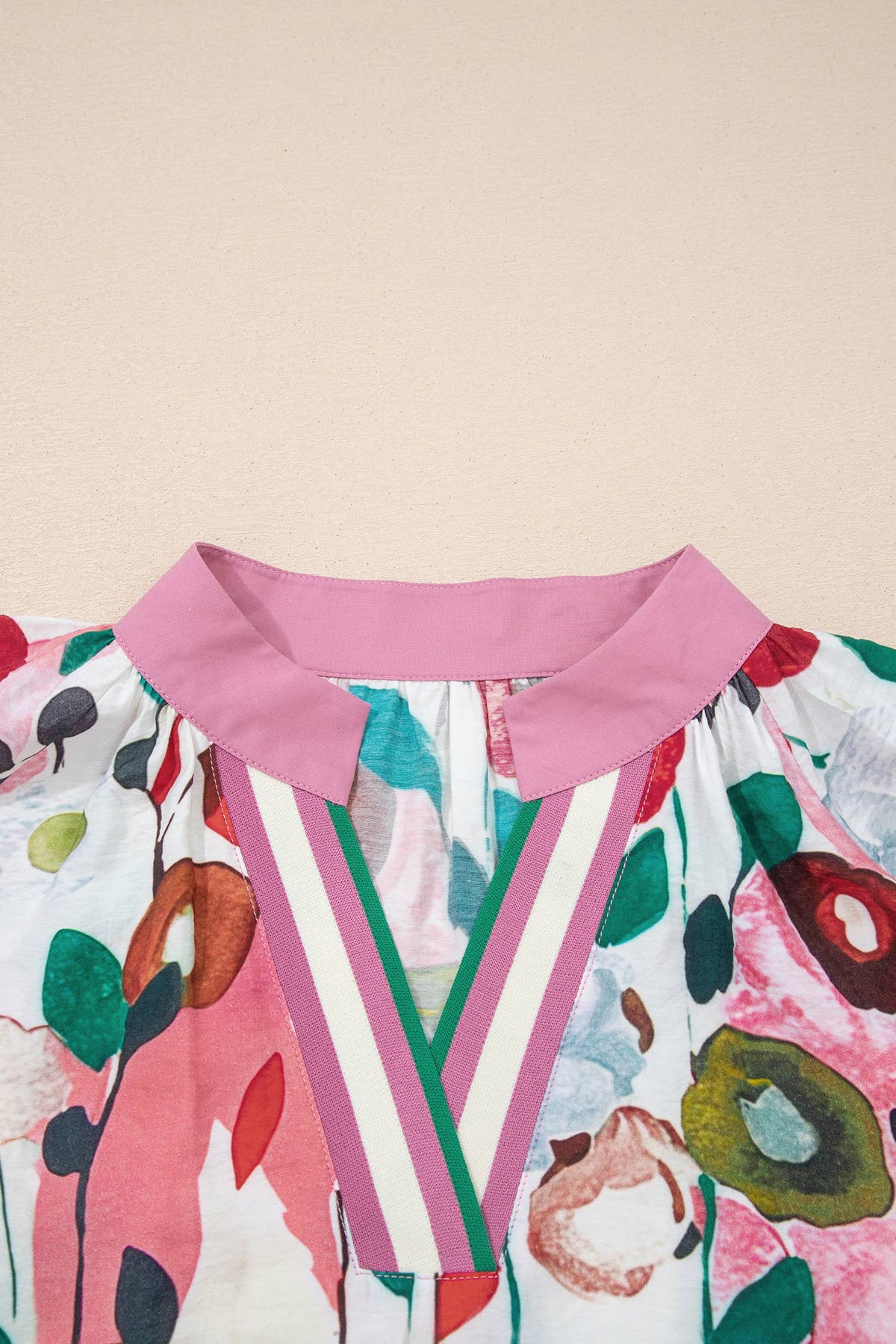 LALA LOO Plus Size Floral V-Neck Short Sleeve Blouse