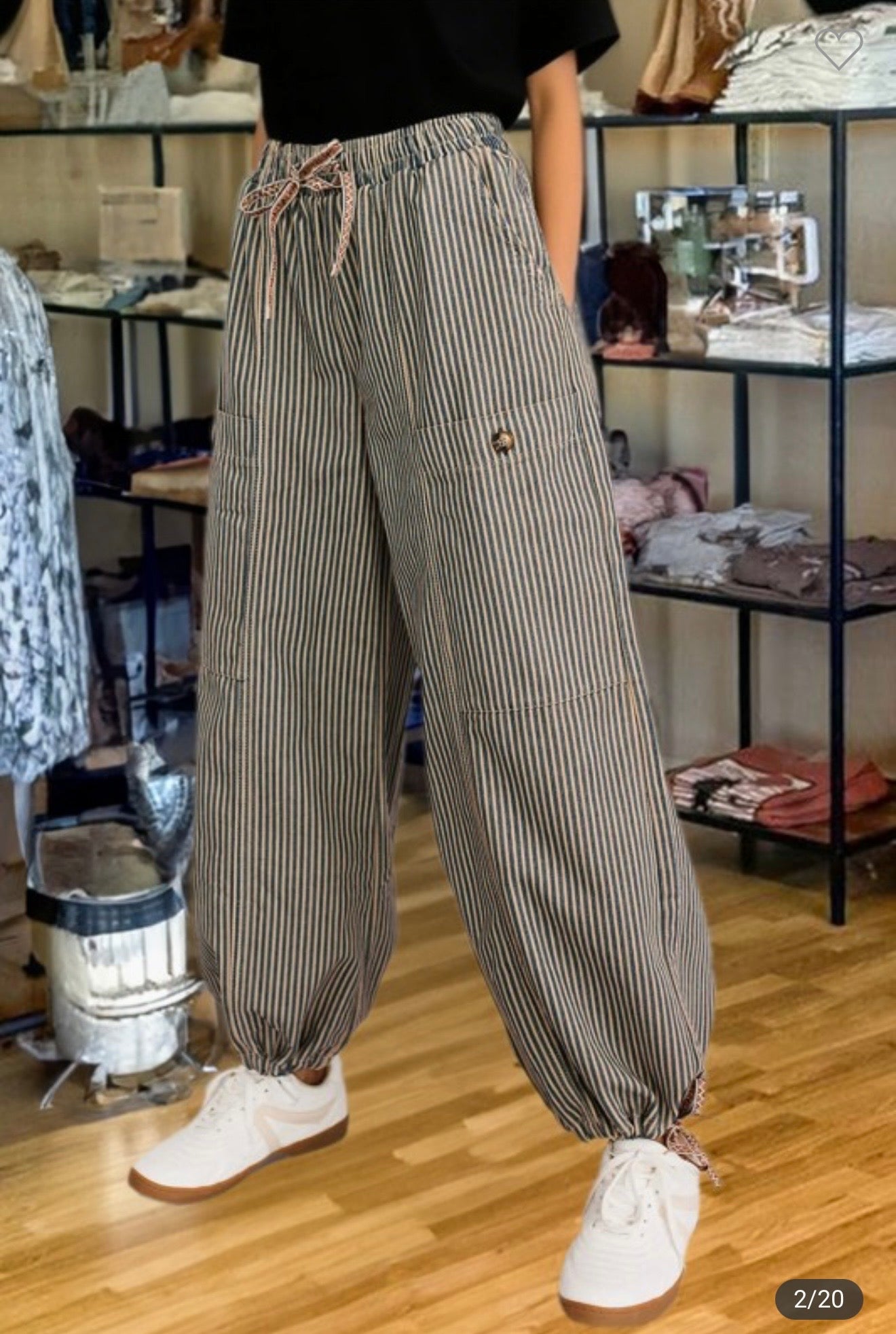 Patch Pocket Drawstring Elastic Waist Loose Pants